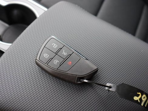 New 2026 Chevrolet Equinox LT image 32