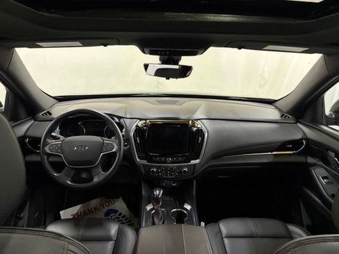 Used 2022 Chevrolet Traverse RS AWD/4WD image 27