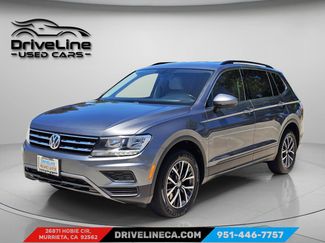 Used 2019 Volkswagen Tiguan SE image 1