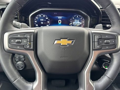Used 2025 Chevrolet Silverado 1500 LTZ w/ LTZ Premium Package AWD/4WD image 27