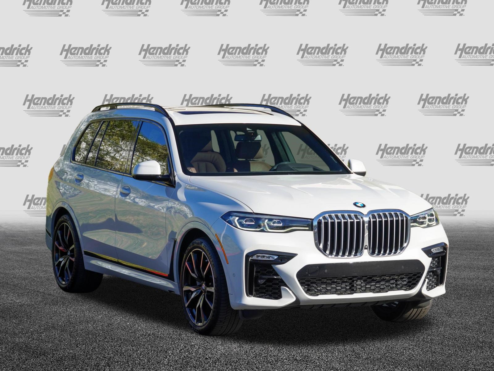 Used 2020 BMW X7 xDrive40i w/ M Sport Package AWD/4WD image 2