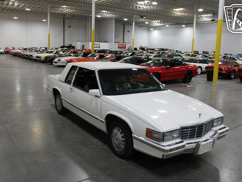Used 1992 Cadillac De Ville Coupe DeVille image 19