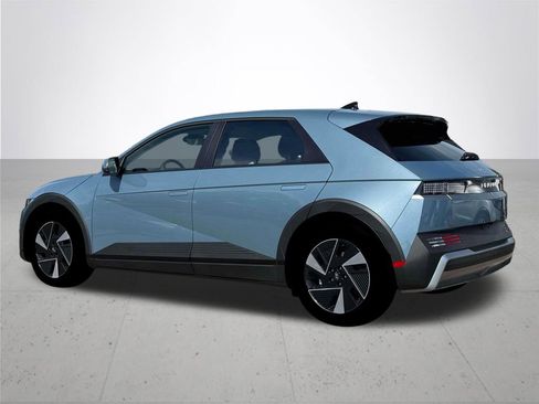 New 2026 Hyundai Ioniq 5 SE RWD image 4