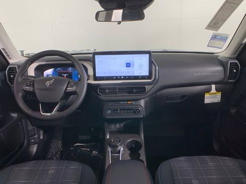 Used 2025 Ford Bronco Sport Heritage w/ Convenience Package image 33