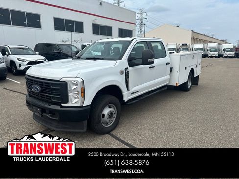Used 2025 Ford F350 XL AWD/4WD image 1