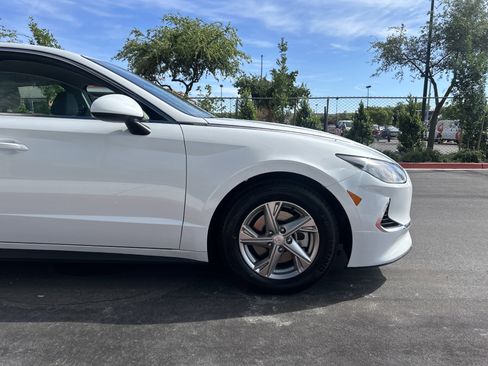 Used 2021 Hyundai Sonata SE image 9