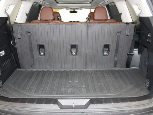 Used 2021 Subaru Ascent Touring AWD/4WD image 31