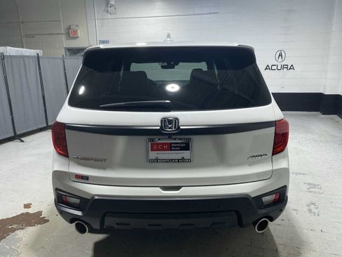 Used 2023 Honda Passport EX-L image 5