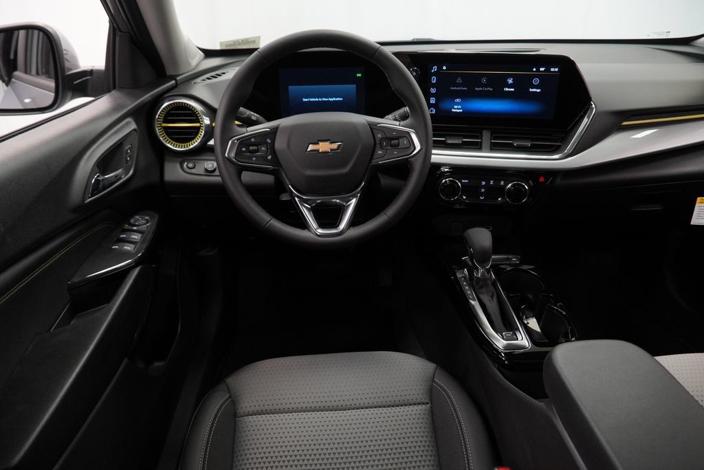 New 2026 Chevrolet Trax LT w/ Driver Confidence Package FWD image 13