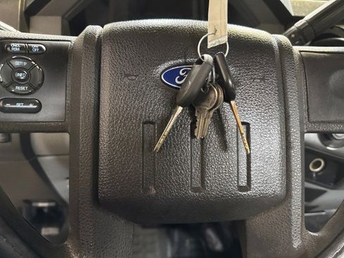 Used 2016 Ford F350 XL image 62