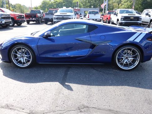 New 2027 Chevrolet Corvette Grand Sport w/ Z52 Sport Performance Package RWD image 36