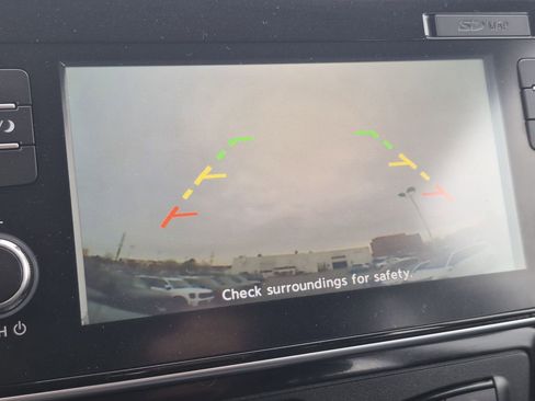 Used 2019 Nissan Leaf SV w/ SV Technology Package image 22