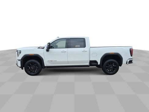 Used 2024 GMC Sierra 2500 AT4 w/ AT4 Premium Plus Package AWD/4WD image 6