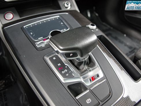 Used 2018 Audi SQ5 Prestige w/ Prestige Package image 19