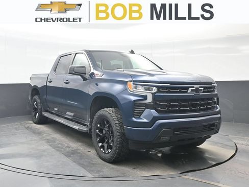 Used 2023 Chevrolet Silverado 1500 RST AWD/4WD image 1