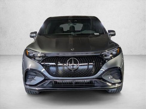 New 2026 Mercedes-Benz EQS 550 4MATIC SUV image 6