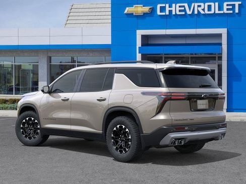 New 2027 Chevrolet Traverse Z71 w/ Driver Confidence Package AWD/4WD image 27