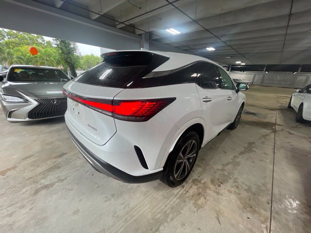 Used 2024 Lexus RX 350 FWD w/ Technology Package image 9