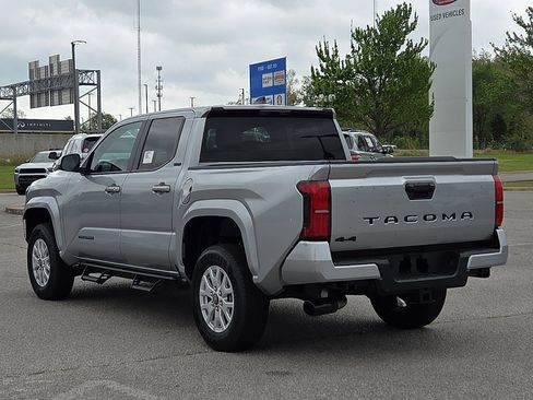 New 2026 Toyota Tacoma SR5 AWD/4WD image 3