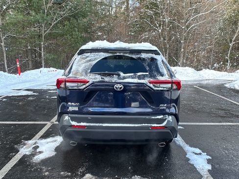 New 2025 Toyota RAV4 XLE w/ Convenience Package image 7