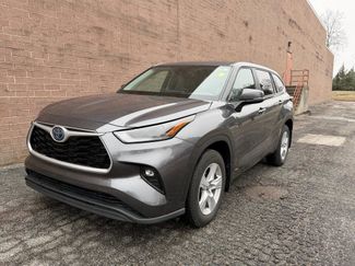 Used 2023 Toyota Highlander LE video 1