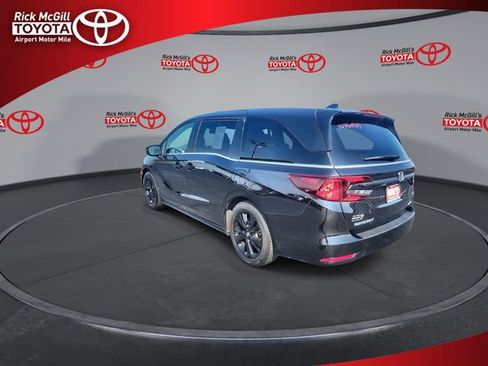 Used 2023 Honda Odyssey Sport image 6