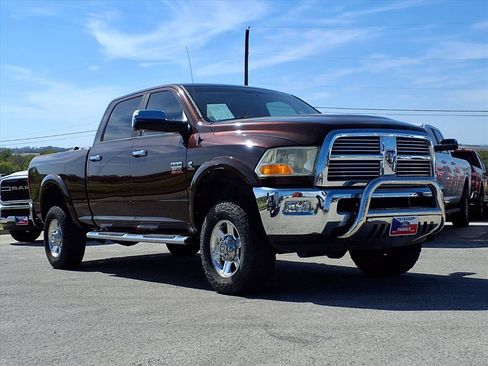 Used 2012 RAM 2500 Laramie w/ Cold Weather Group image 3