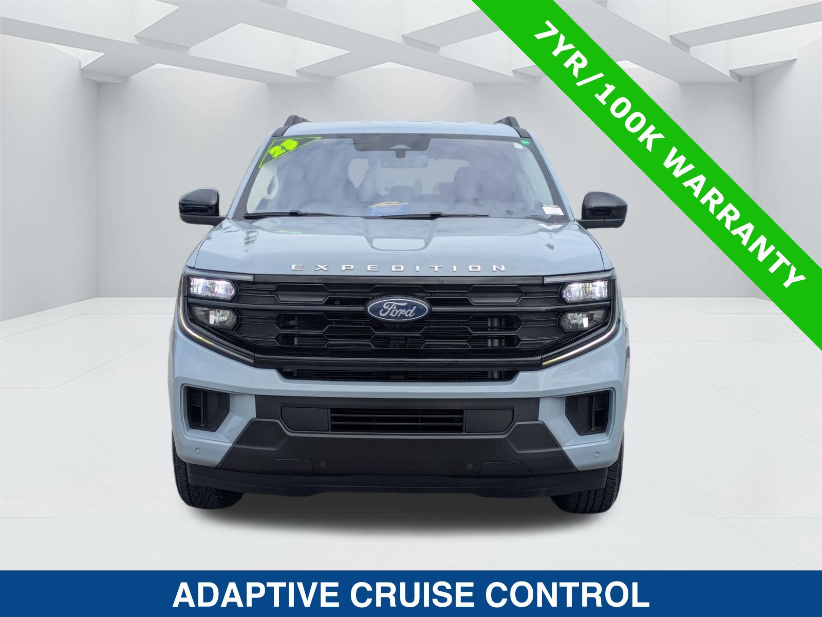 Certified 2025 Ford Expedition Active RWD image 9