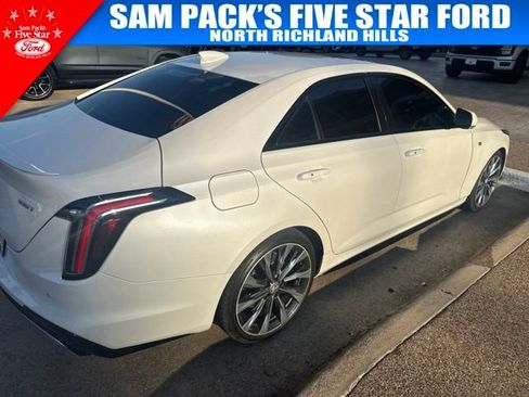 Used 2020 Cadillac CT4 Sport RWD image 4