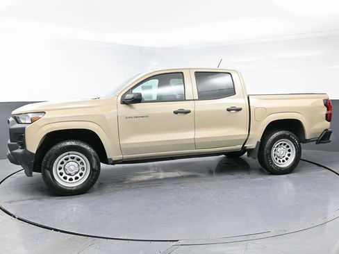 Used 2024 Chevrolet Colorado W/T image 6