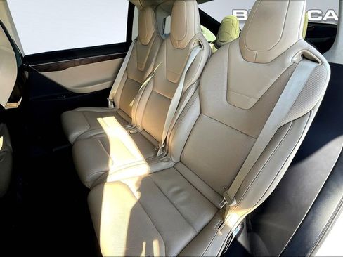 Used 2016 Tesla Model X 90D image 26
