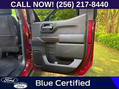 Used 2020 Chevrolet Silverado 1500 RST AWD/4WD image 25