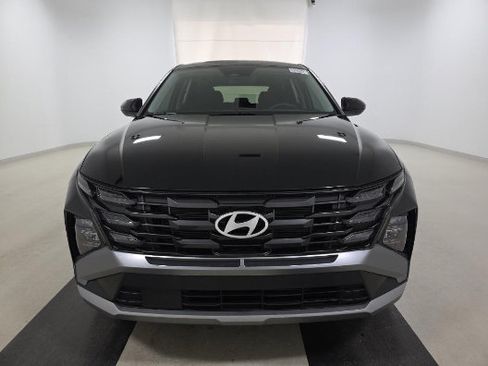 Used 2025 Hyundai Tucson SE FWD image 7