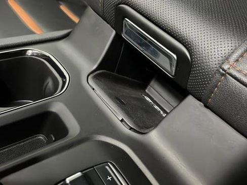 Used 2024 GMC Sierra 1500 AT4 w/ AT4 Premium Package image 33