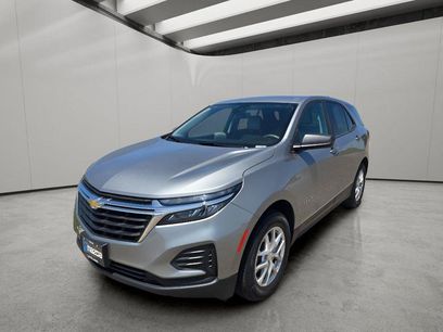 Used 2023 Chevrolet Equinox LS w/ LS Convenience Package