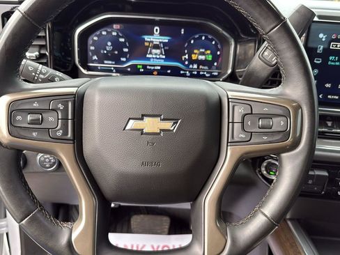 Used 2024 Chevrolet Silverado 3500 High Country w/ Technology Package image 15