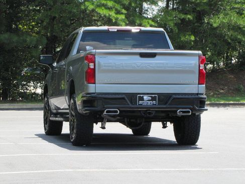 Used 2024 Chevrolet Silverado 1500 Custom Trail Boss AWD/4WD image 11