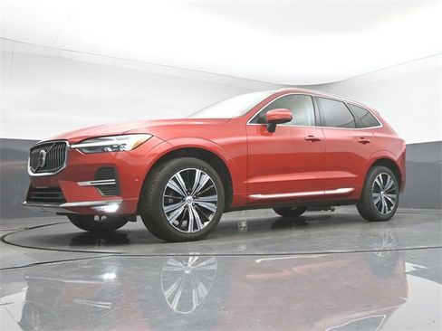 Used 2023 Volvo XC60 B5 Ultimate image 40