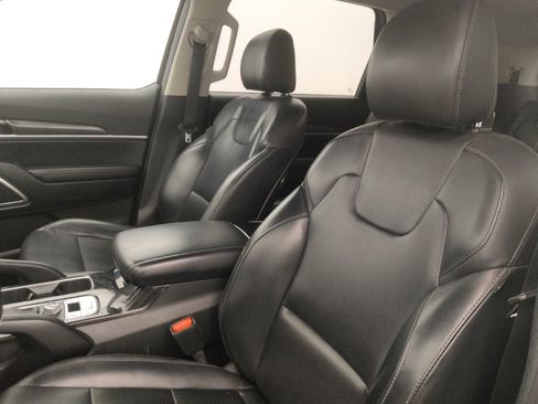 Used 2021 Kia Telluride S FWD image 17