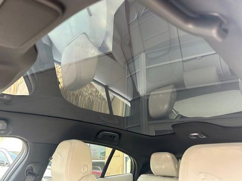 Certified 2022 Jaguar I-PACE HSE image 17