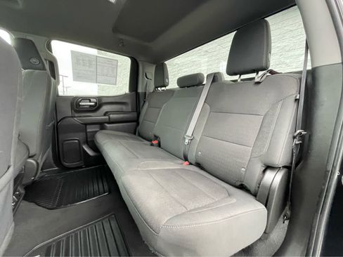Used 2021 Chevrolet Silverado 1500 LT image 24