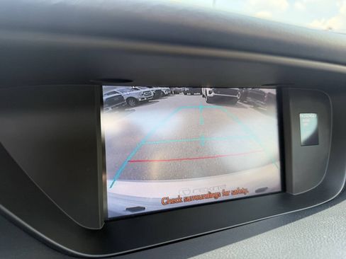 Used 2014 Lexus ES 350 w/ Luxury Package FWD image 26