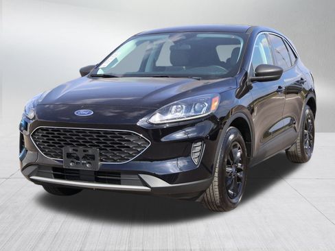 Used 2022 Ford Escape SE w/ Convenience Package image 3