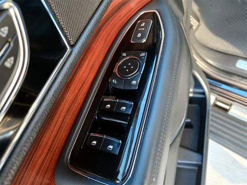 Used 2024 Lincoln Navigator Reserve image 34