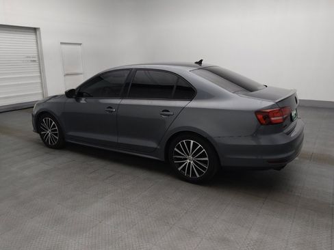 Used 2016 Volkswagen Jetta Sport w/ Lighting Package FWD image 3