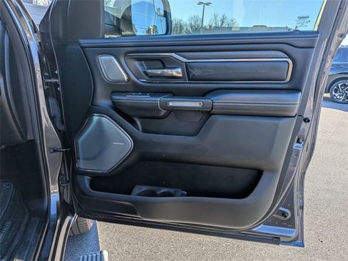 Used 2019 RAM 1500 Limited image 32