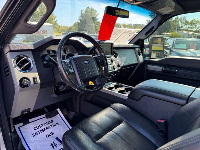 Used 2016 Ford F250 Lariat w/ Lariat Interior Package AWD/4WD image 8