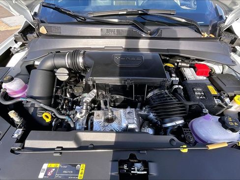 New 2026 Jeep Compass Latitude image 11