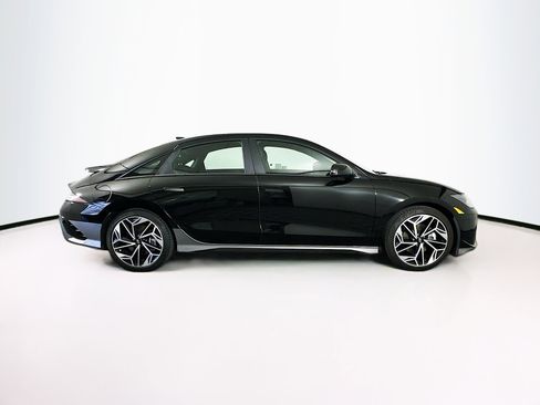 Used 2024 Hyundai Ioniq 6 SEL RWD image 10