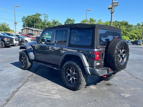 Used 2018 Jeep Wrangler Unlimited Rubicon w/ Dual Top Group AWD/4WD image 3